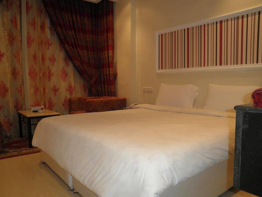 มารีนา รอยัล โฮเต็ล สวีท Aparthotel Kuwait City ภายนอก รูปภาพ